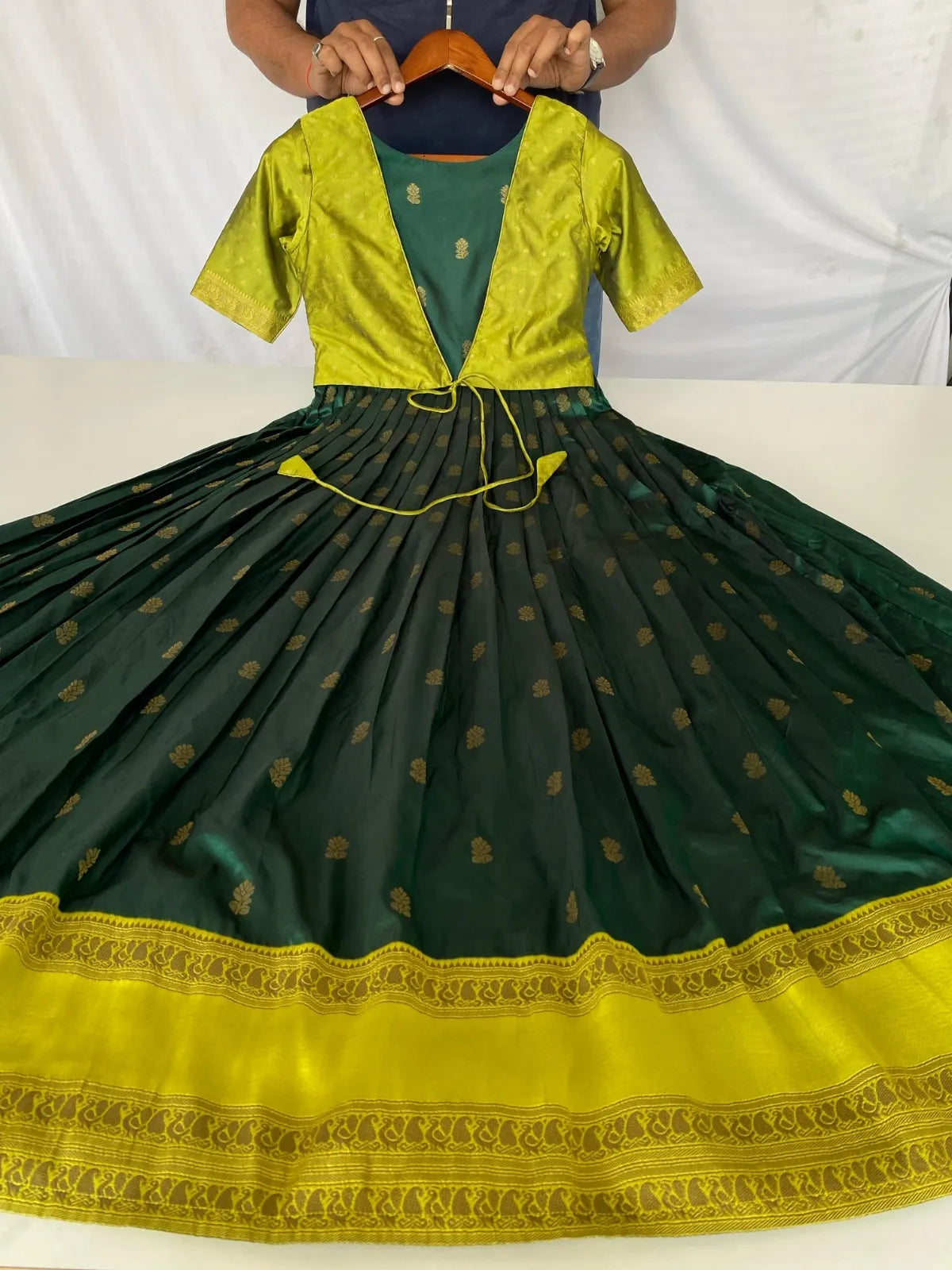 Green Zari Butti Anarkali Gown with Lime Contrast Border