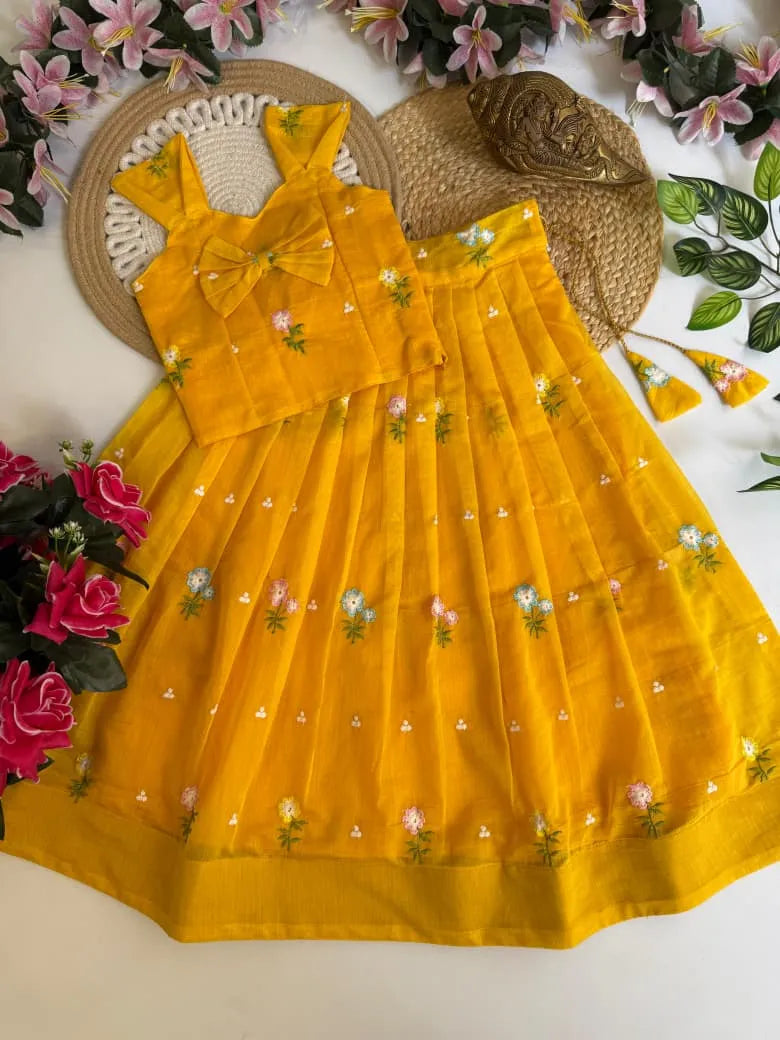 Mul Chanderi Floral Kids Lehenga Set - Yellow