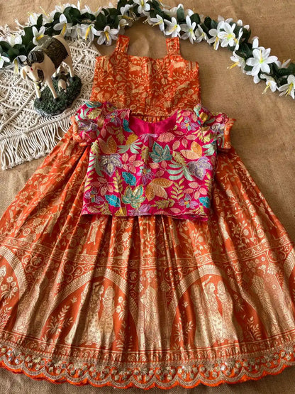 Tissue Silk Natural Crepe Position Gown - Orange