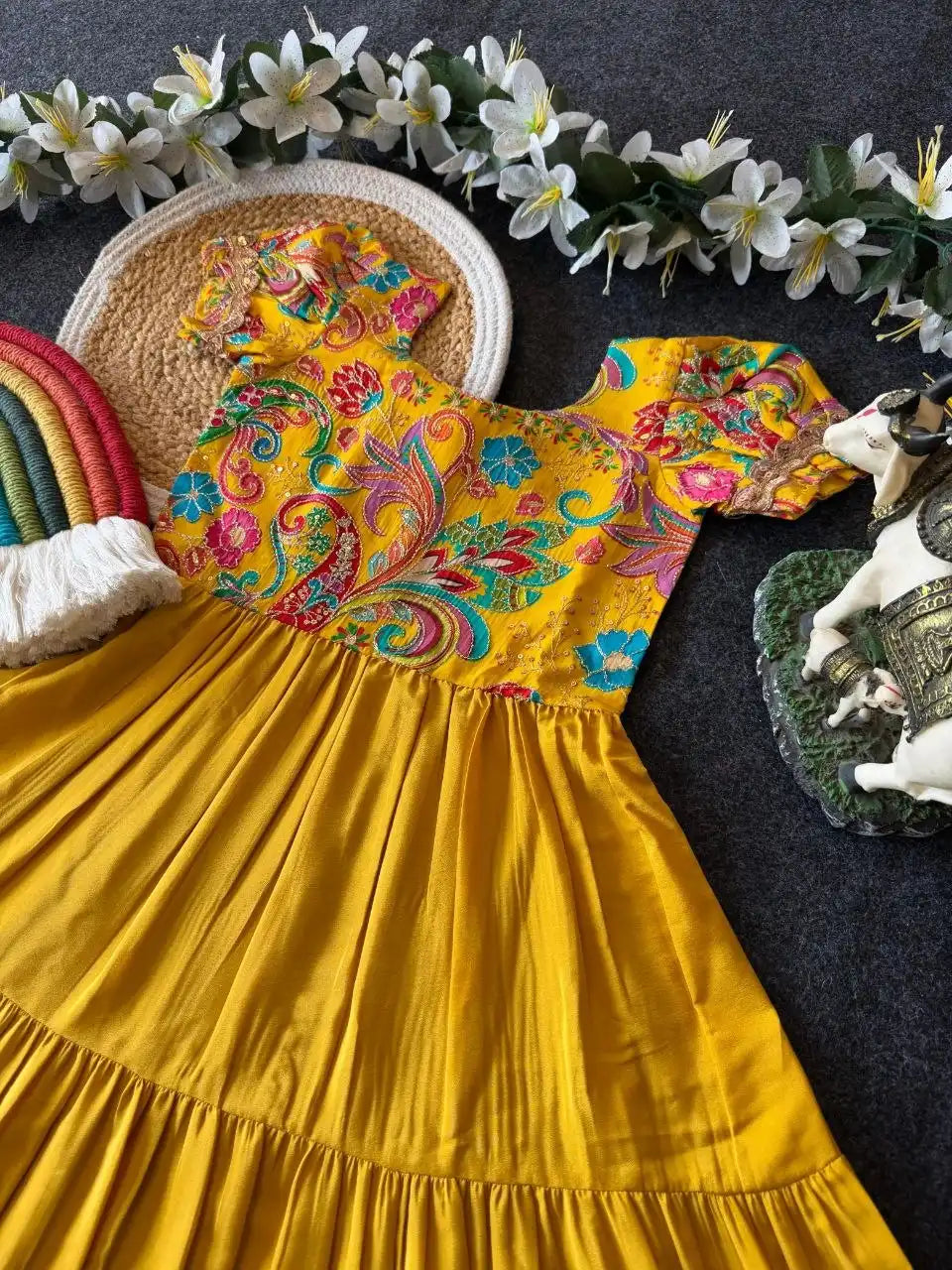 Viscose Natural Crepe Position Printed Gown - Yellow