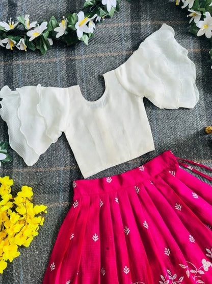 Pinkaa-Oranjaa Kids Lehenga-choli - Pink